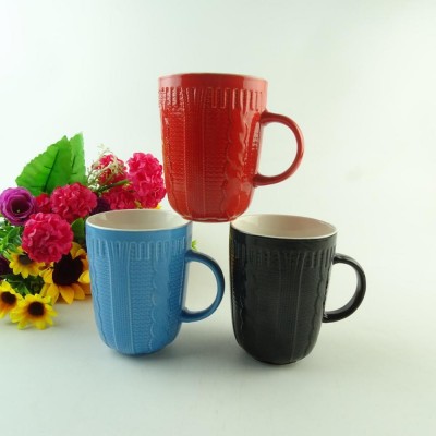 Creative Design Special French Style Personalized Ceramic Coffee Mugs Ceramic Embossed Cup Custom Mugs Sweater Design